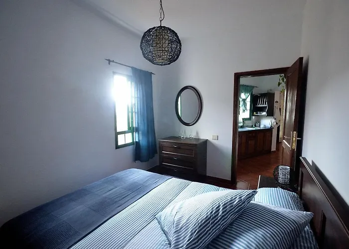 Casa Caballeria Vallebrón